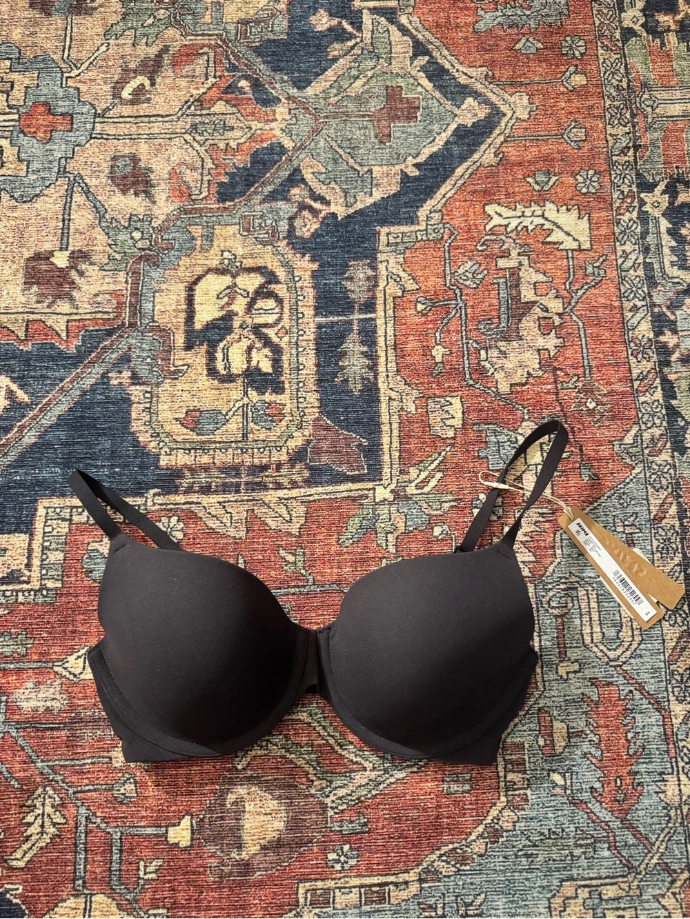 NWT SKIMS Fits Everybody T-Shirt Bra